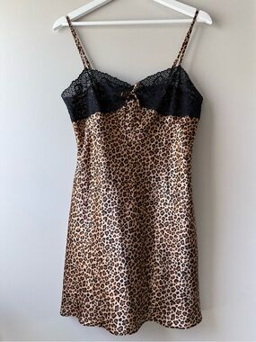 Morgan Taylor Intimates Y2K Leopard Print Lace Nightgown Chemise Slip Dress M
